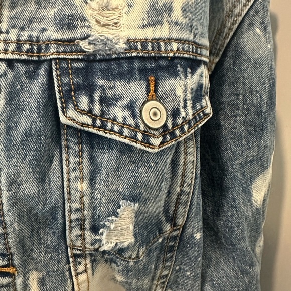 Urban Heritage Festival Acid Wash Distressed Jean Trucker 90s Style Jacket  M - Picture 3 of 12